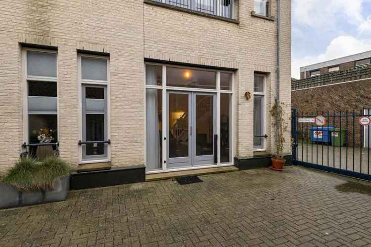 Modern Appartement Noordwijkerhout Centrum 42m2 Entresol