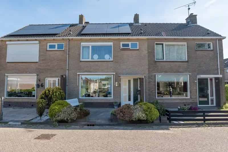 Tussenwoning De Goorn 4 slaapkamers Nabij voorzieningen