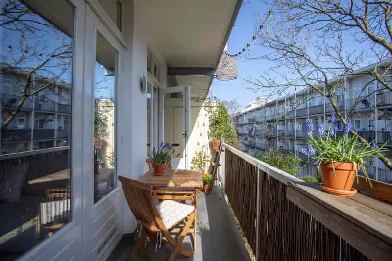 Appartement Amsterdam West 3-kamer 58m2 gerenoveerd