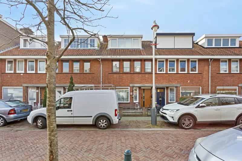 4 Kamer Eengezinswoning Laakkwartier 109m2