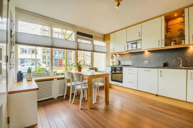 Huis te koop Amersfoort Nieuwland 5 slaapkamers grote tuin