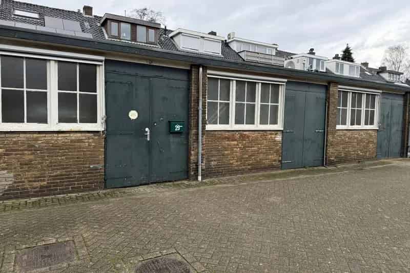 Bedrijfshal te Huur Bussum 57m²