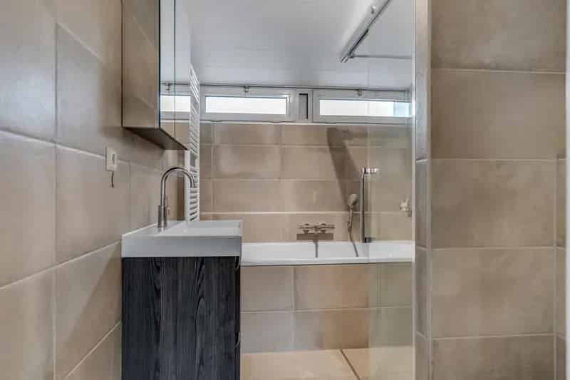 Moderne Tussenwoning met Tuin in Gendt