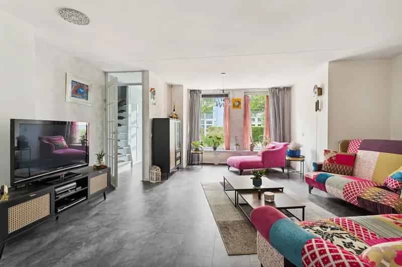 Huis te koop Almere Regenboogbuurt: Levensloopbestendig wonen met dakterras