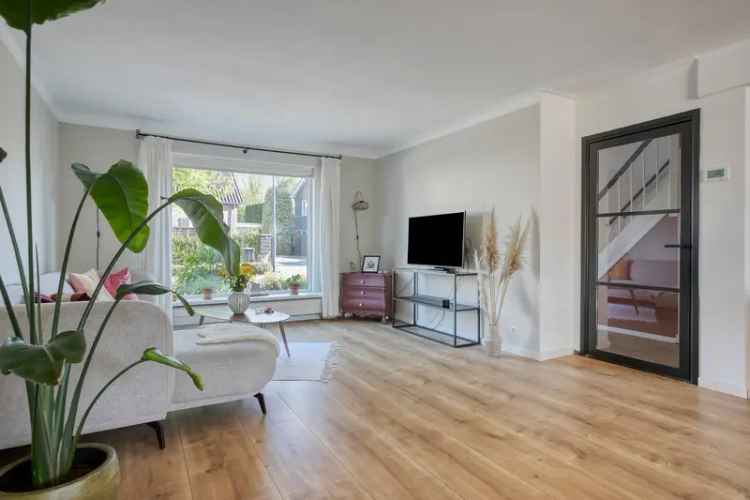 Huis te koop Rosmalen: Moderne hoekwoning met 3 slaapkamers en tuin