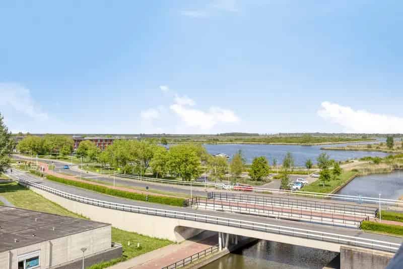 Groot appartement te koop Almere Noorderplassen