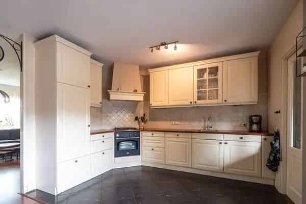Ruime Hoekwoning Rijssen 4 slaapkamers Garage Overkapping