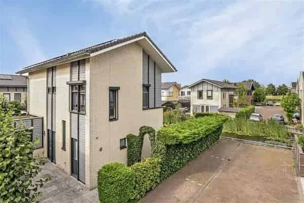 Luxe Familiewoning Weidevenne 4 slaapkamers Aan het Water