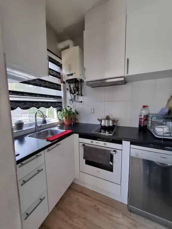 4 Kamer Appartement Rotterdam Charlois Nabij Zuidplein
