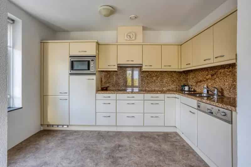 Appartement Rhenen 100m2 2 slaapkamers balkon parkeerplaats