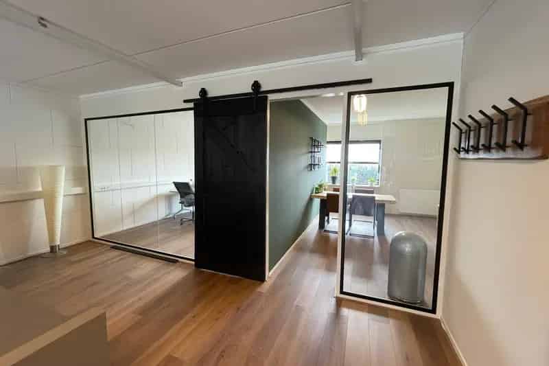 Bedrijfshal Dronten te Huur Showroom Kantoorruimte