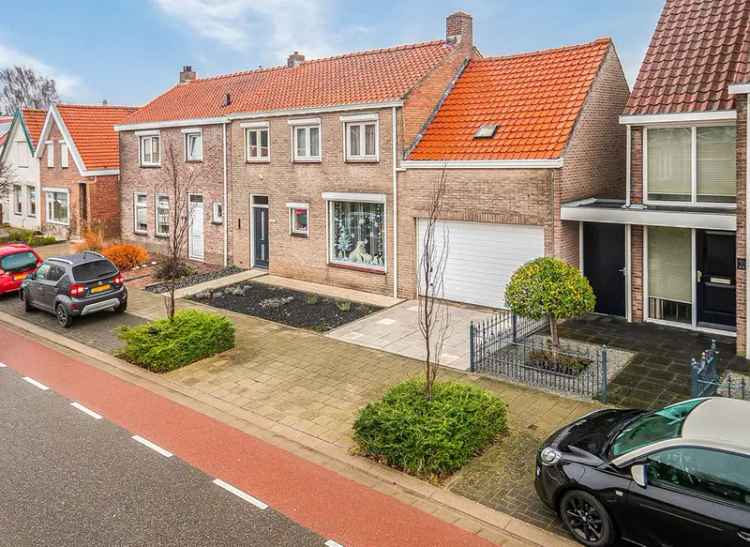 Tweekapper Kloosterzande 3 slaapkamers grote tuin