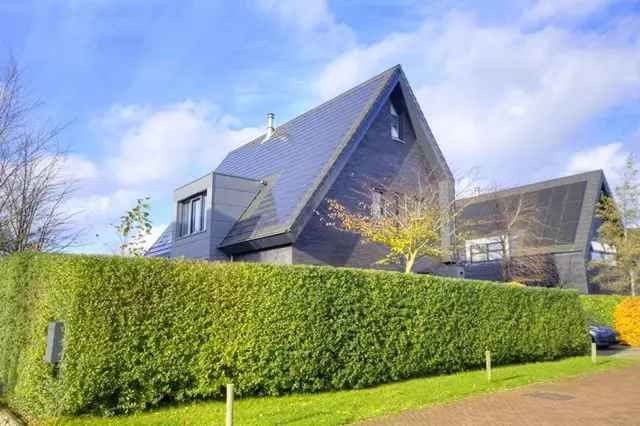 Vrijstaande woning 6 kamers te huur Heiloo 221m2