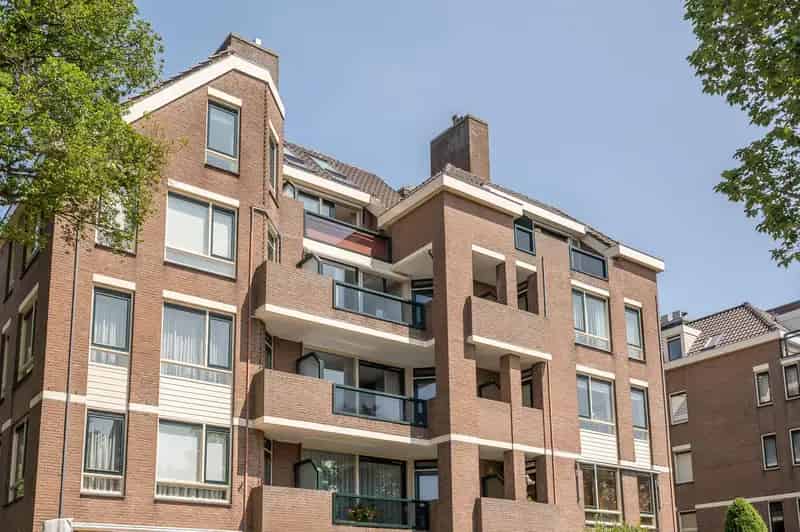 Appartement te koop Johan van Oldenbarneveltlaan Den Haag