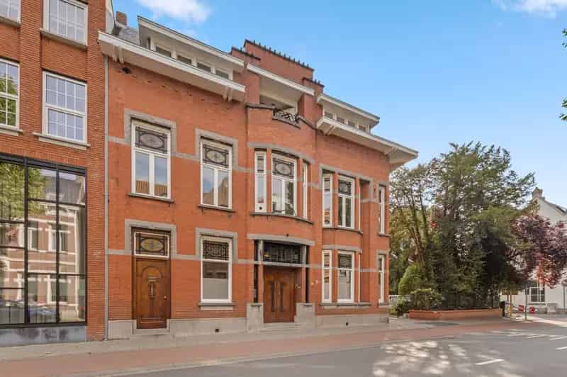 Kantoorruimte te Huur Roosendaal Monumentale Villa