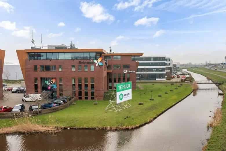 1116 m2 Kantoorruimte te Koop Moordrecht A20