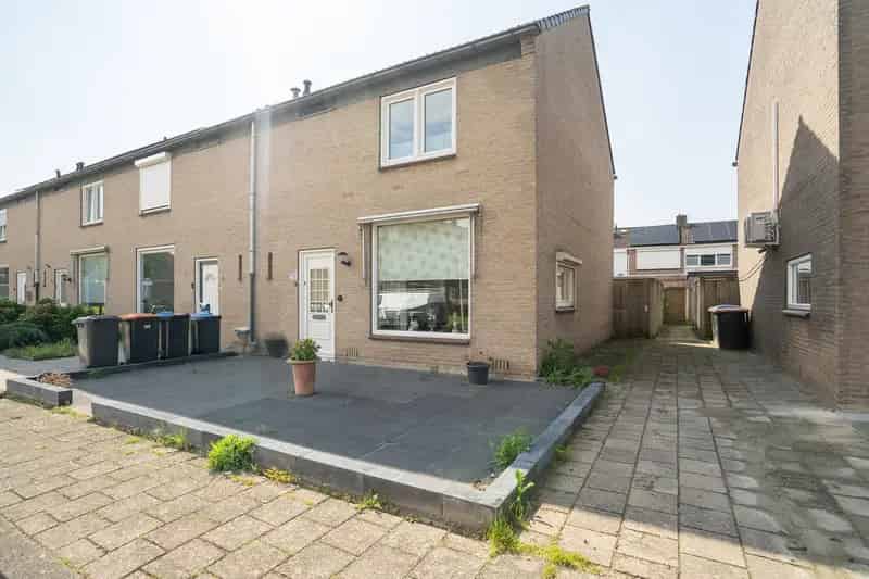 Hoekwoning Glanerbrug 3 slaapkamers tuin westen