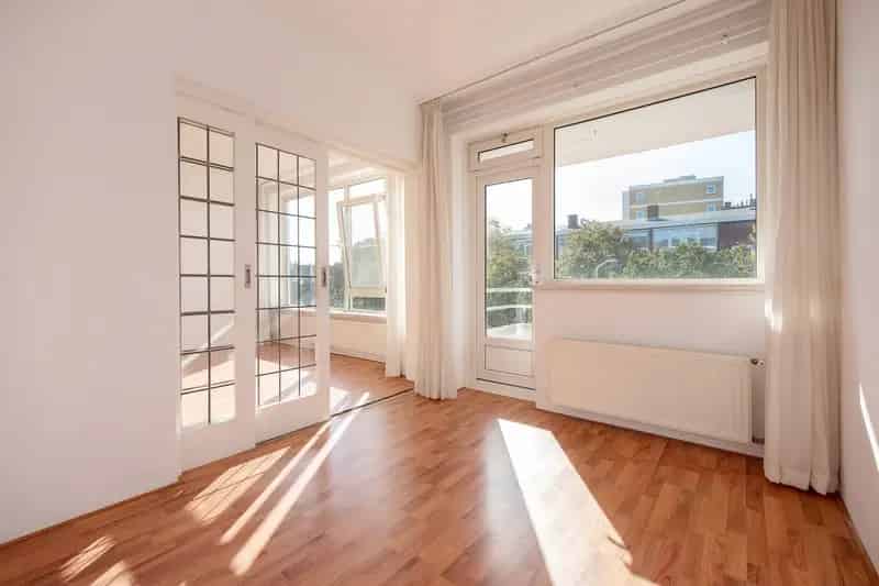 3 Kamer Appartement Den Haag 78m2 Balkon Lift Nieuwe Keuken