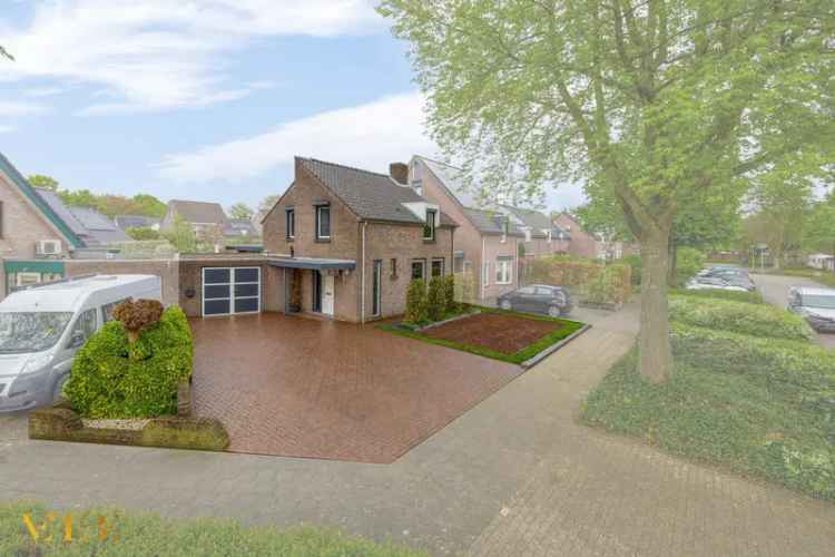 Huis Te Koop , 26, Dotterbloemstraat, Reuver, Limburg