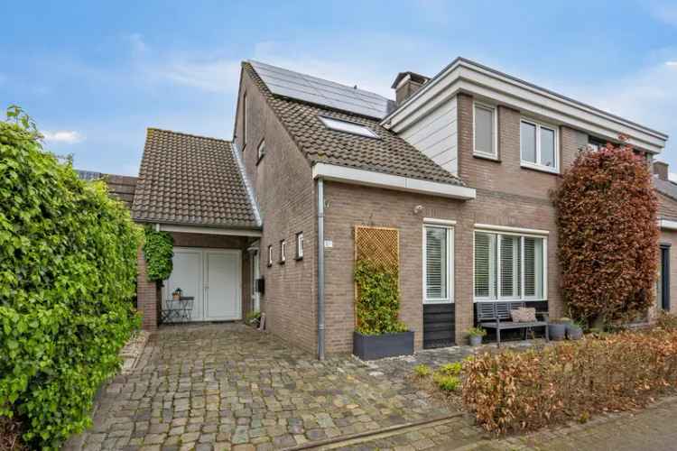 Ruime 5 Slaapkamer Tweekapper in Oerle Veldhoven