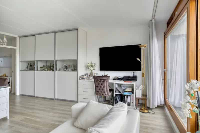 Enschede Tweekamerappartement 50m2 Starterseigendom Balkon