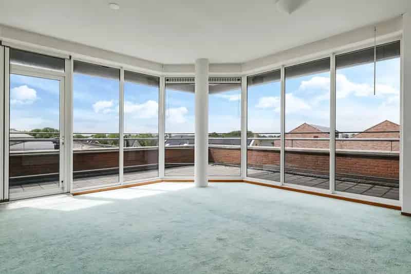 Penthouse Herveld 108m2 Balkon 2 Slaapkamers 55 Plusser