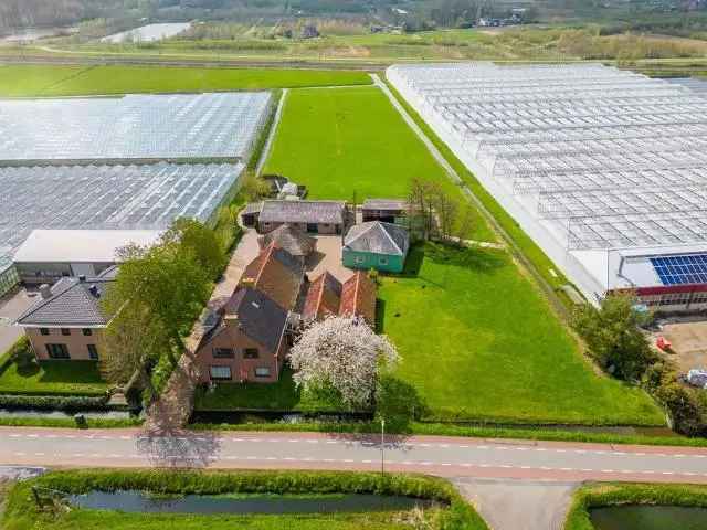 Boerderij te koop Nootdorp: Wonen en werken aan de rand van Den Haag