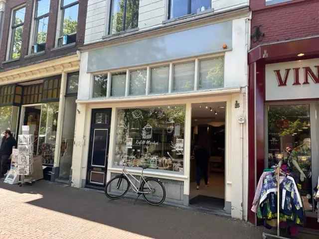 Winkel te huur Delft Hippolytusbuurt 161m2