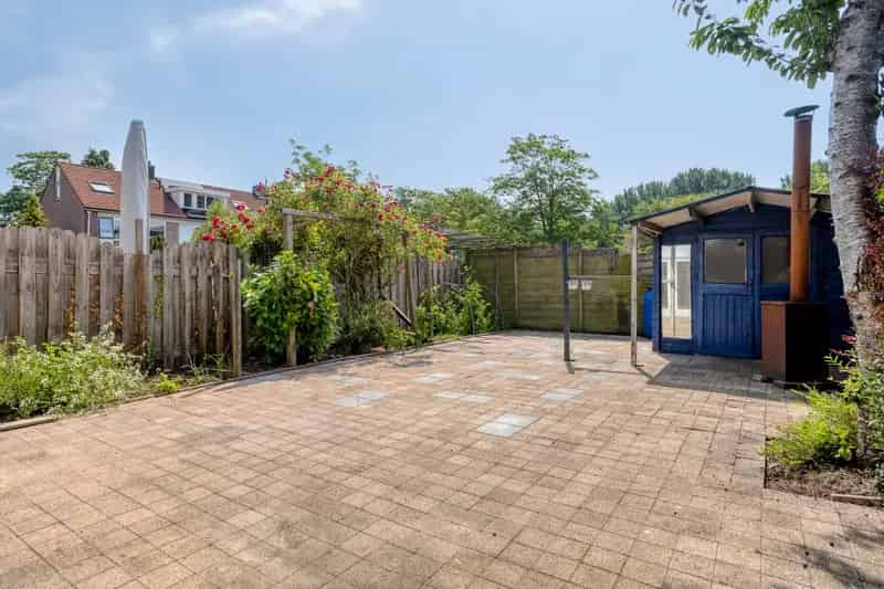 Royale gezinswoning te koop in Zwaag