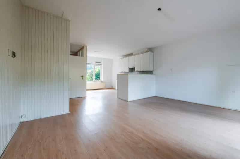 Huis te koop Brugakker Zeist 3 slaapkamers tuin berging