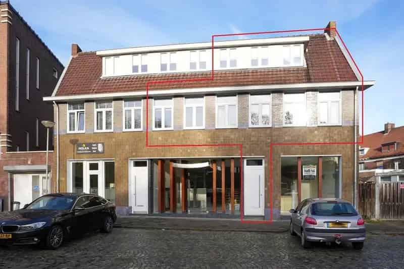 Maisonnette met Dakterras - Ruim en Centraal Gelegen