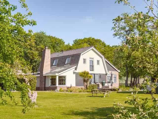 Landgoed Bergen NH: Duinwoning met 26370m2 grond