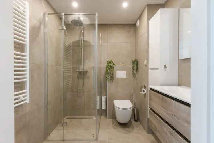 Huis te koop Grasmeent Almere 5 slaapkamers grote tuin
