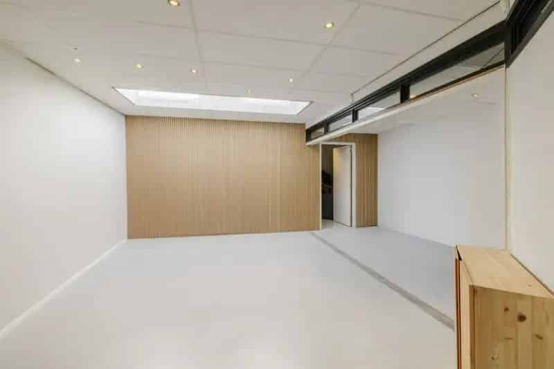 Winkel te Huur Haarlem Van Ostadestraat 128m²