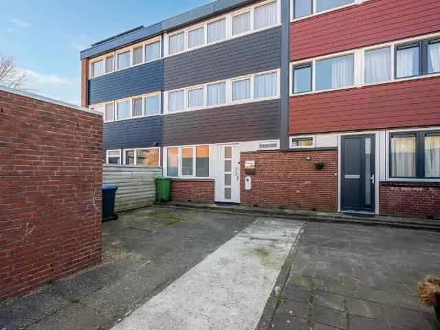Grote gezinswoning 5 slaapkamers Lelystad