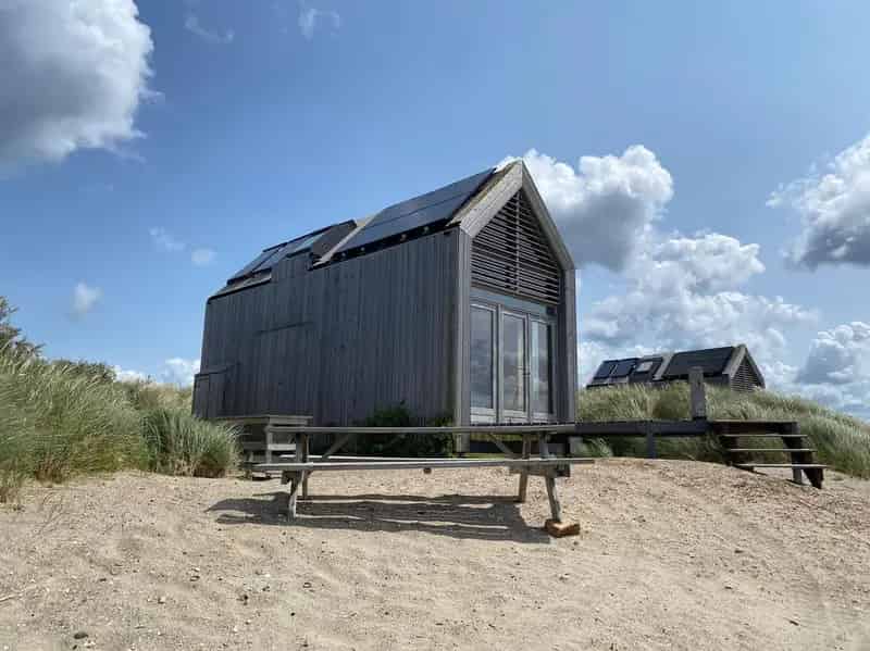 Tiny House 3 Grevelingenmeer: Duurzaam Strandhuisje te Koop