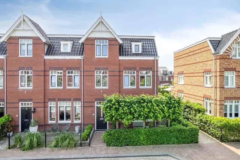 Singelvilla te koop Nieuw Rhijngeest 5 slaapkamers