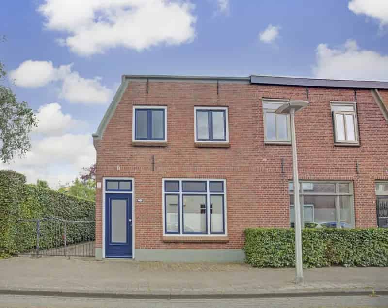 Huis te koop Zundert Katerstraat: 3 slaapkamers, tuin 150m2