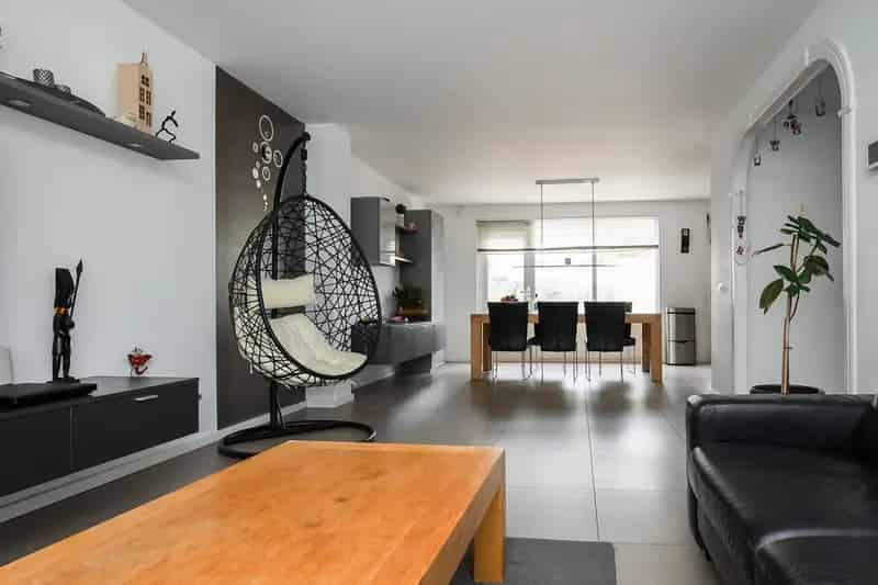 Familiehuis Toolenburg 5 slaapkamers tuin balkon 12 zonnepanelen