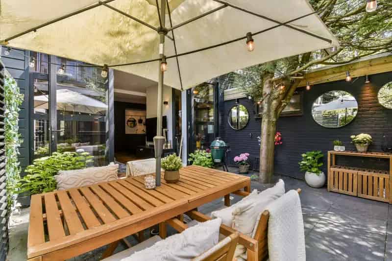 Amsterdam Orteliusstraat: Luxe Benedenwoning met Tuin en Tuinhuis