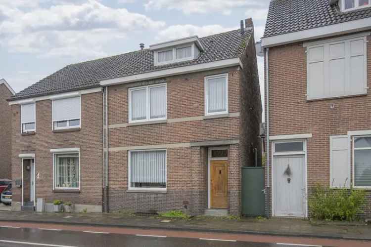 Halfvrijstaande woning Landgraaf  Ruime zolder en tuin