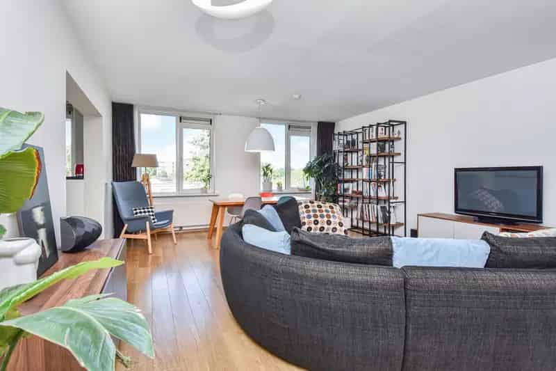 Appartement te koop Den Haag Houtwijk 119m² Balkon Vrij Uitzicht