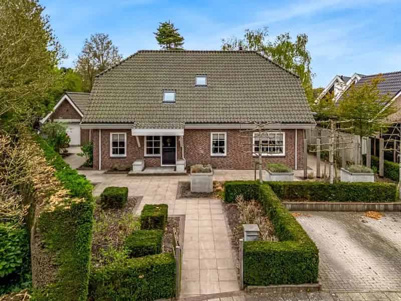 Ruime gezinswoning Geul 18 met 4 slaapkamers en grote tuin