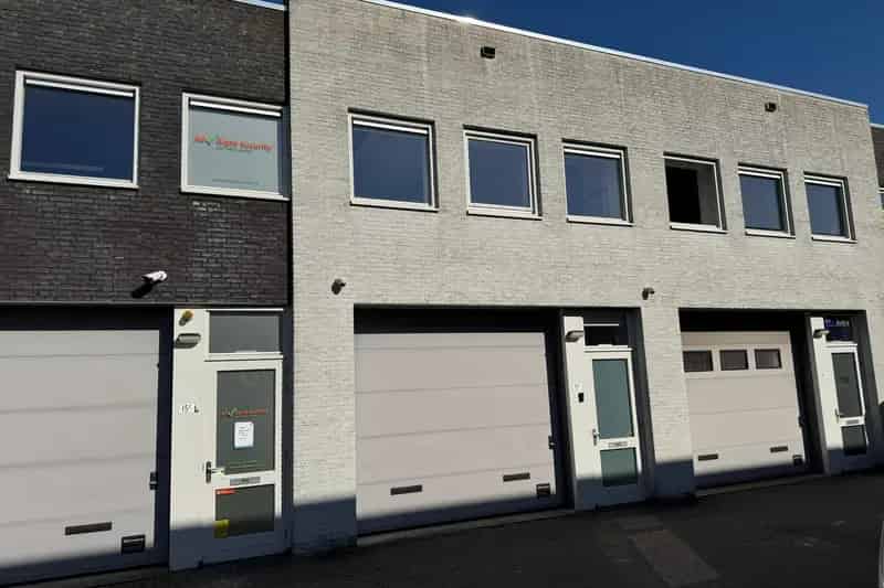 Bedrijfshal te Huur Waalre 110m² Kantoor en Bedrijfsruimte