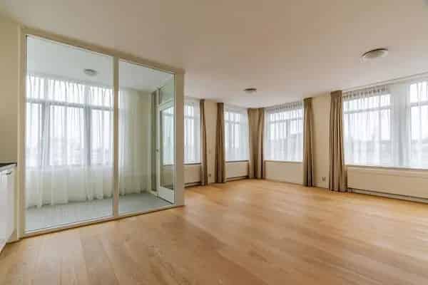 Te Huur Appartement Den Haag 2 Slaapkamers Parkeerplaats Balkon