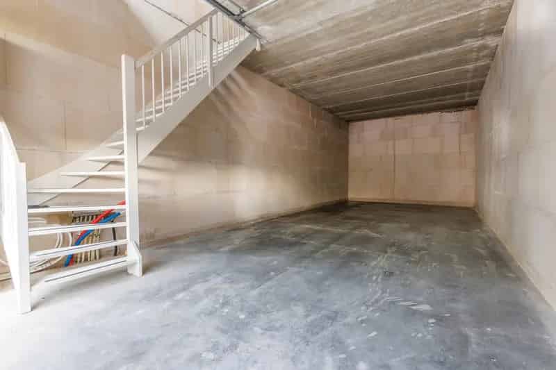 Bedrijfshal te koop Apeldoorn 120m²