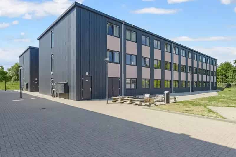 Studio's te huur: direct beschikbaar, gestoffeerd en gemeubileerd