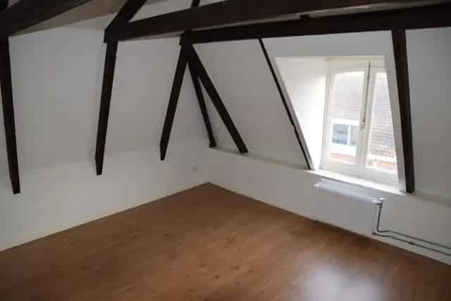 Kamer Beverwijk 18m2 te huur