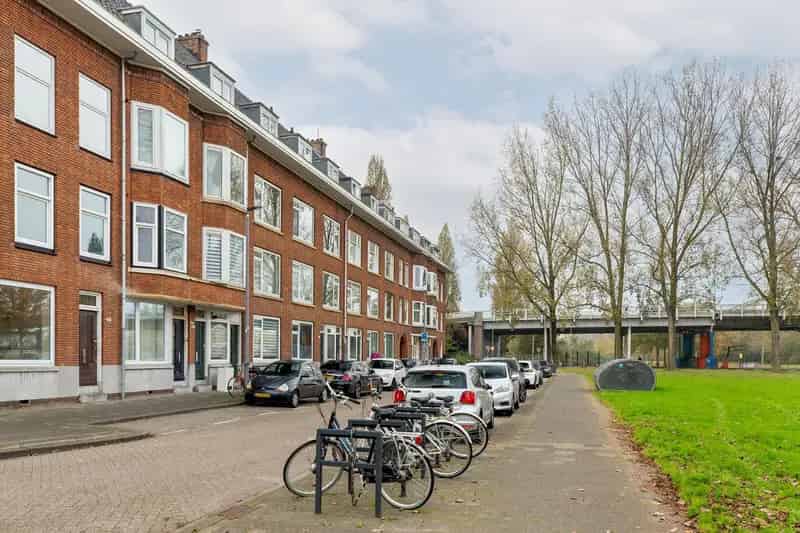 7-kamer Bovenwoning Hillesluis 142m2 Gerenoveerd