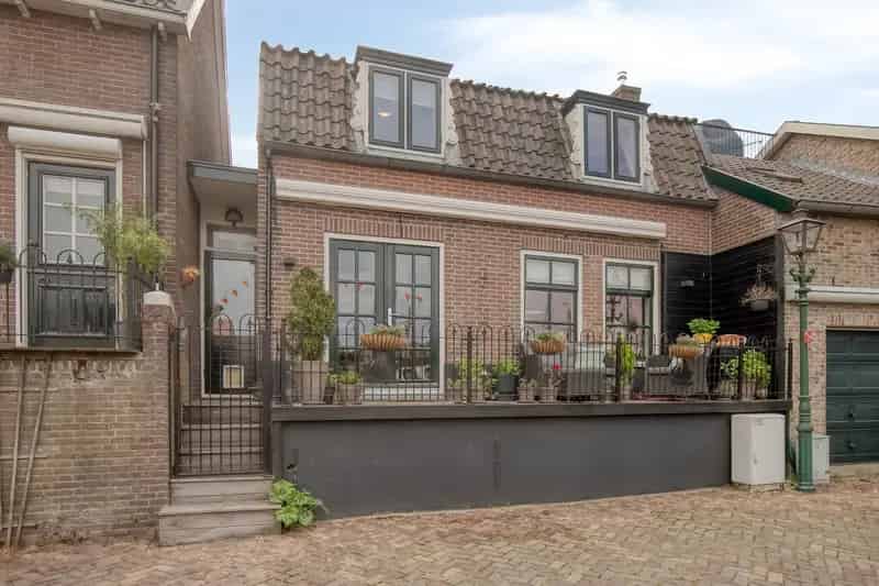 Havenwoning Bunschoten Spakenburg Gerestaureerd